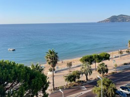 Vue imprenable depuis la terrasse