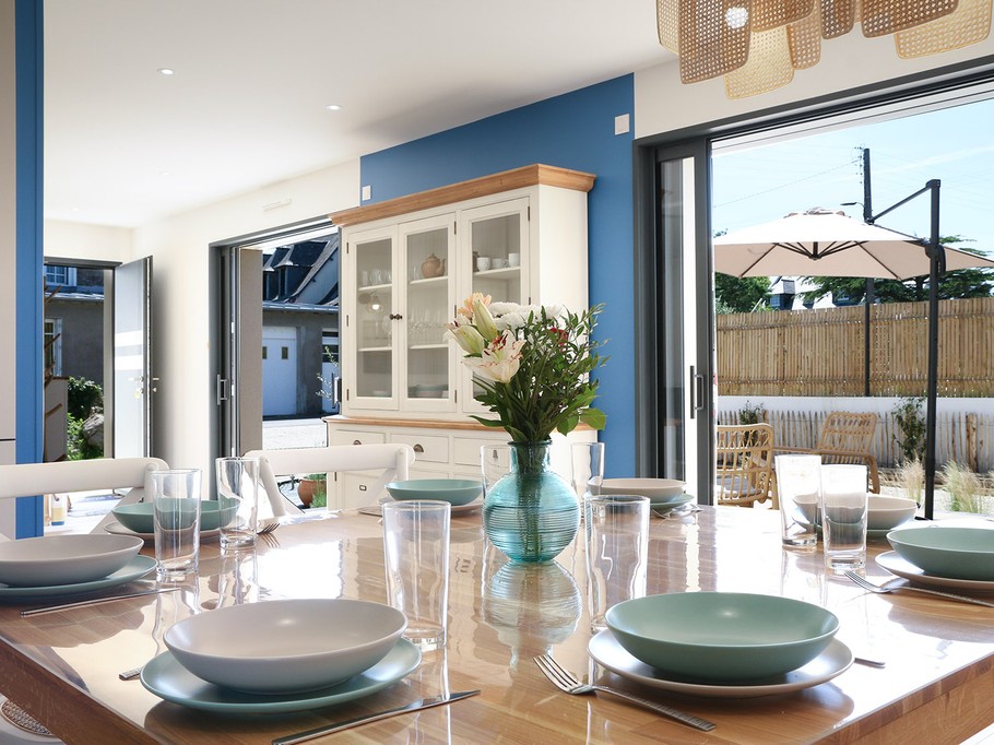 Coin repas accès direct terrasse