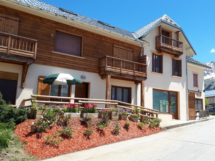 Entrée avec Balcon appartement N°2