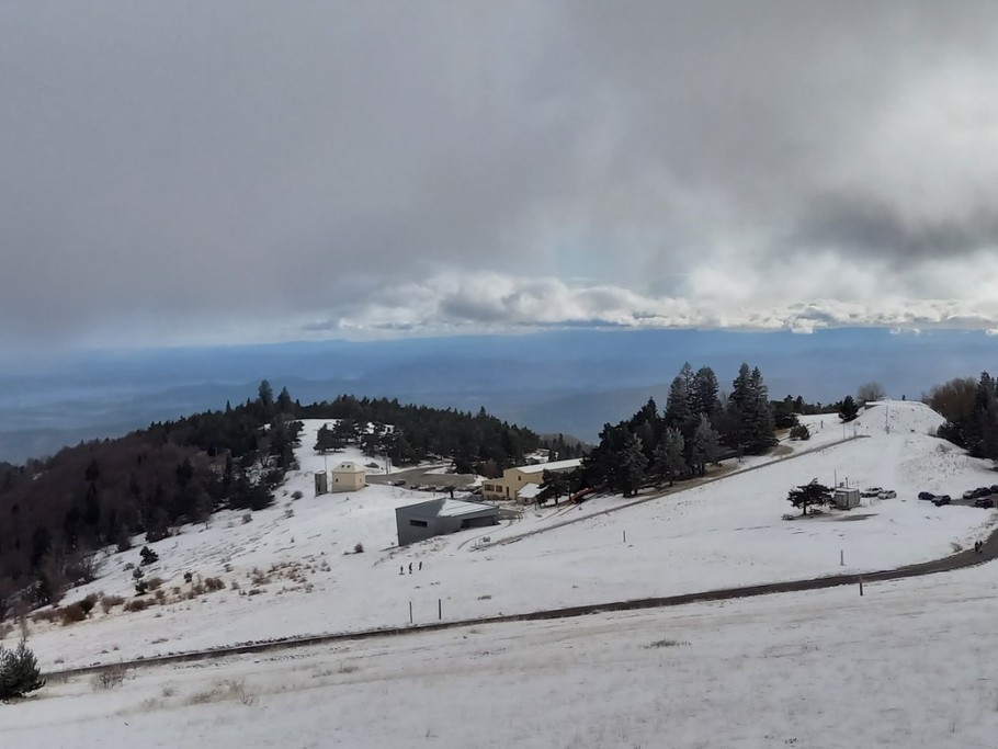 Vue de la montagne de Lure-1800m à 25 km