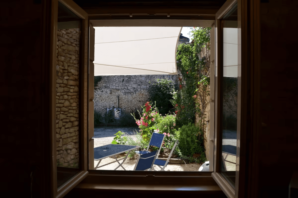 Photo n° 17 de la location