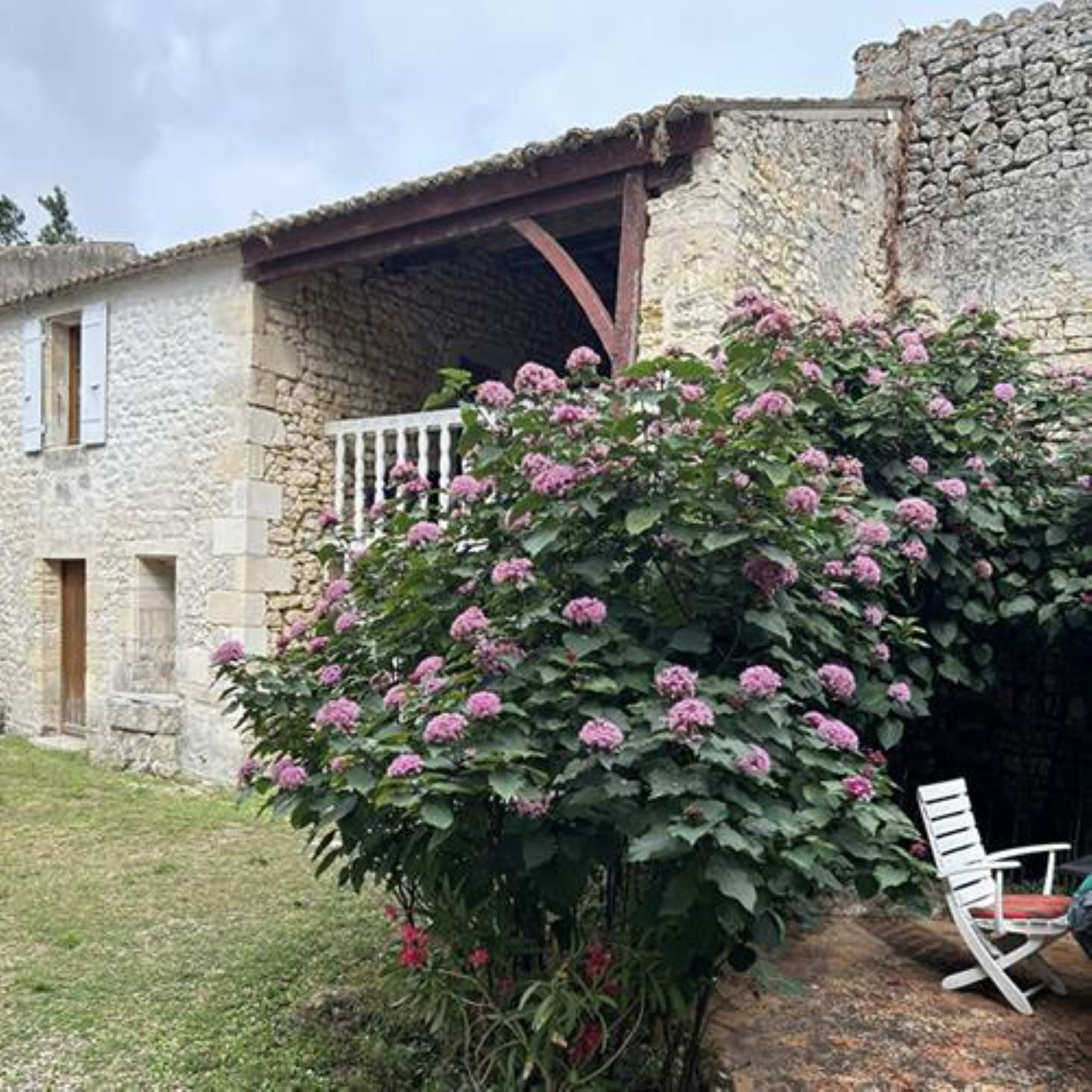 Maison Gareshé du 18e siècle, maison d'hôtes avec 3 chambres avec leur salle d'eau et toilettes privatives, en Charente maritime