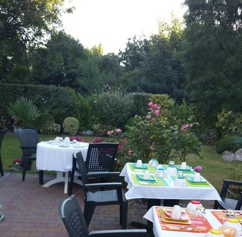 PETIT DEJEUNER EXTERIEUR