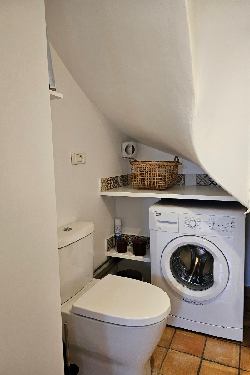 WC et lave-linge, Gîte le Mazet, Domaine la Melette