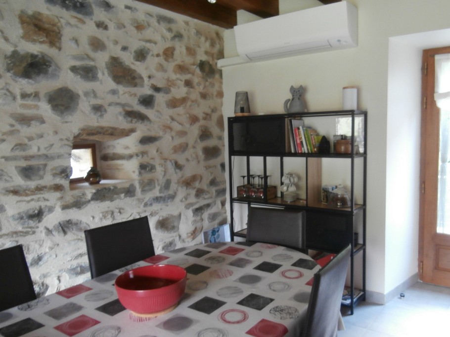 coin repas gîte de Trézagou  St Céré LOT 46400