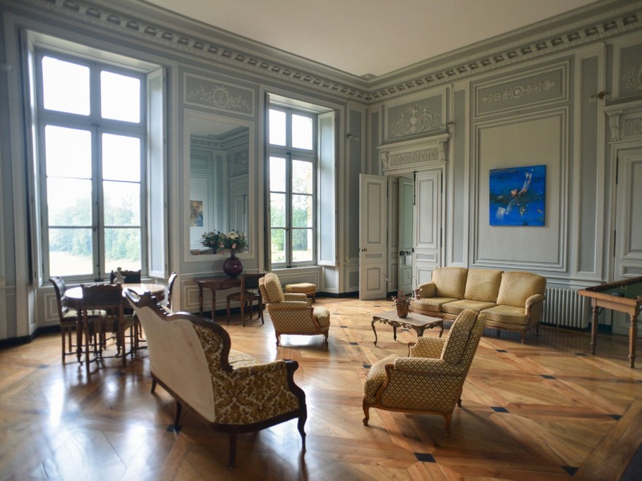 Salon vue sur cour