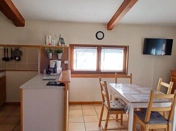 Gîte "Pic de Cluzel" : The living room