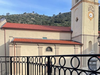 Balcon, vue sur le village