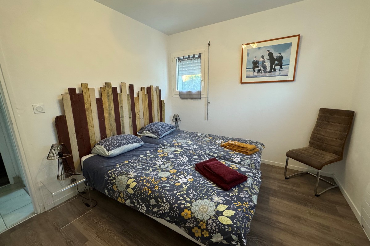 Chambre 2 rdc 2 lits