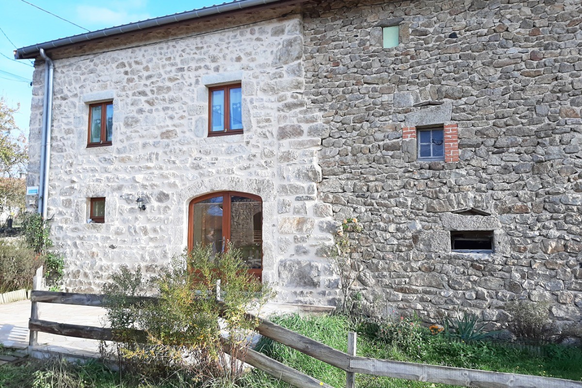 Meublé Clévacances  Gîte La Rotille – Le Poux – 43200 ST-MAURICE DE LIGNON