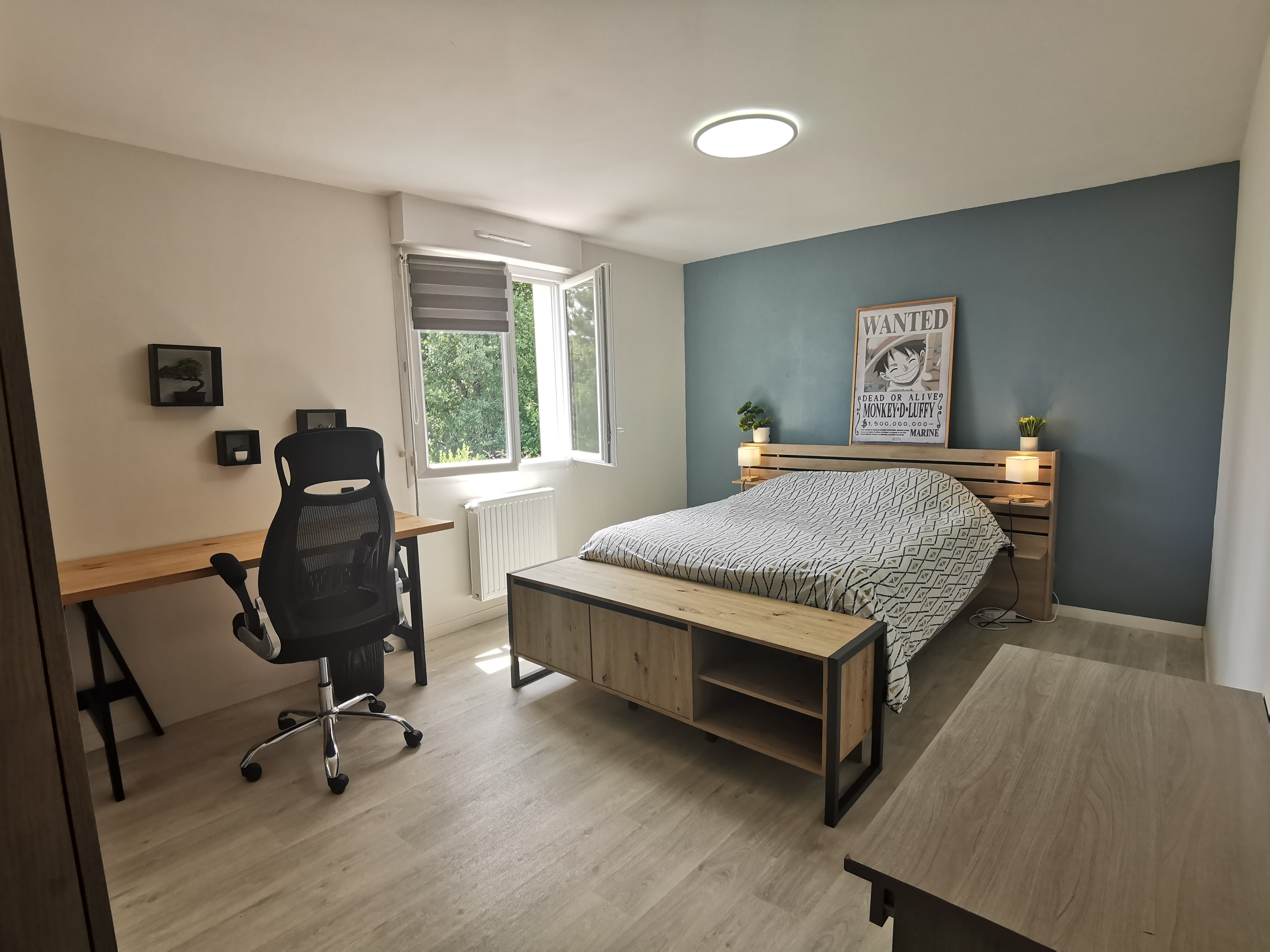 First floor: Bedroom 2 with a 140 bed