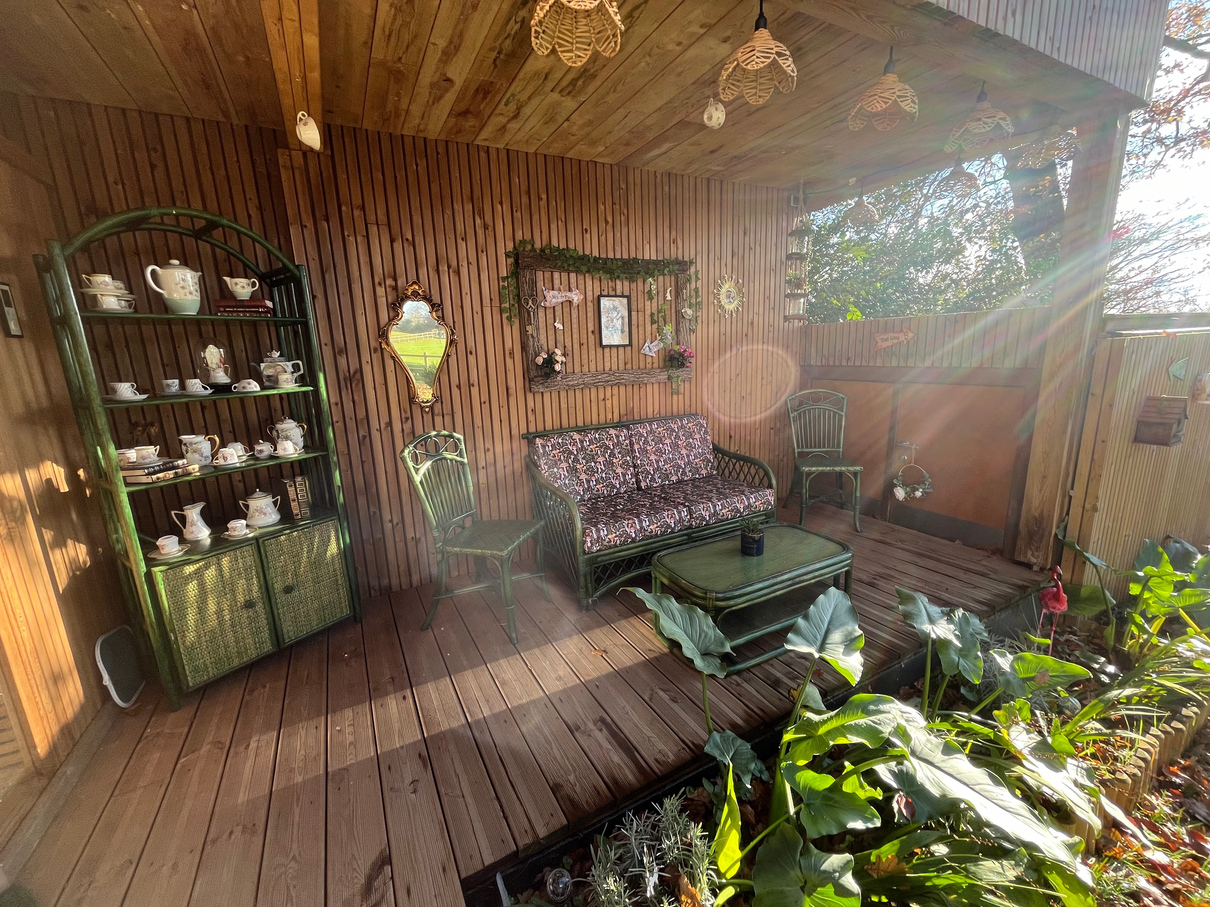 Le terrier aux merveilles Menil Hubert Location de vacances insolite terrasse