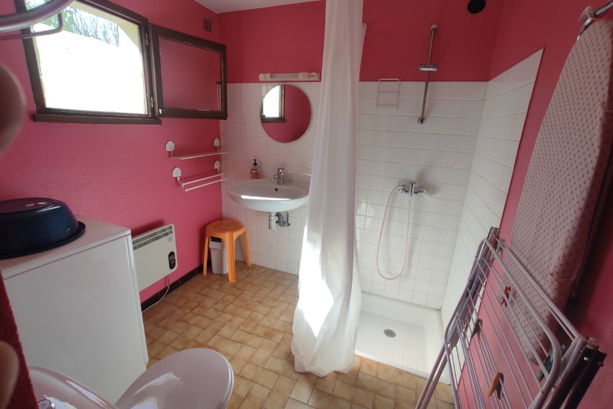 Gîte les Lavandes - Mme Lambert - Salle d'eau