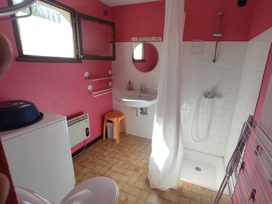 Gîte les Lavandes - Mme Lambert - Salle d'eau