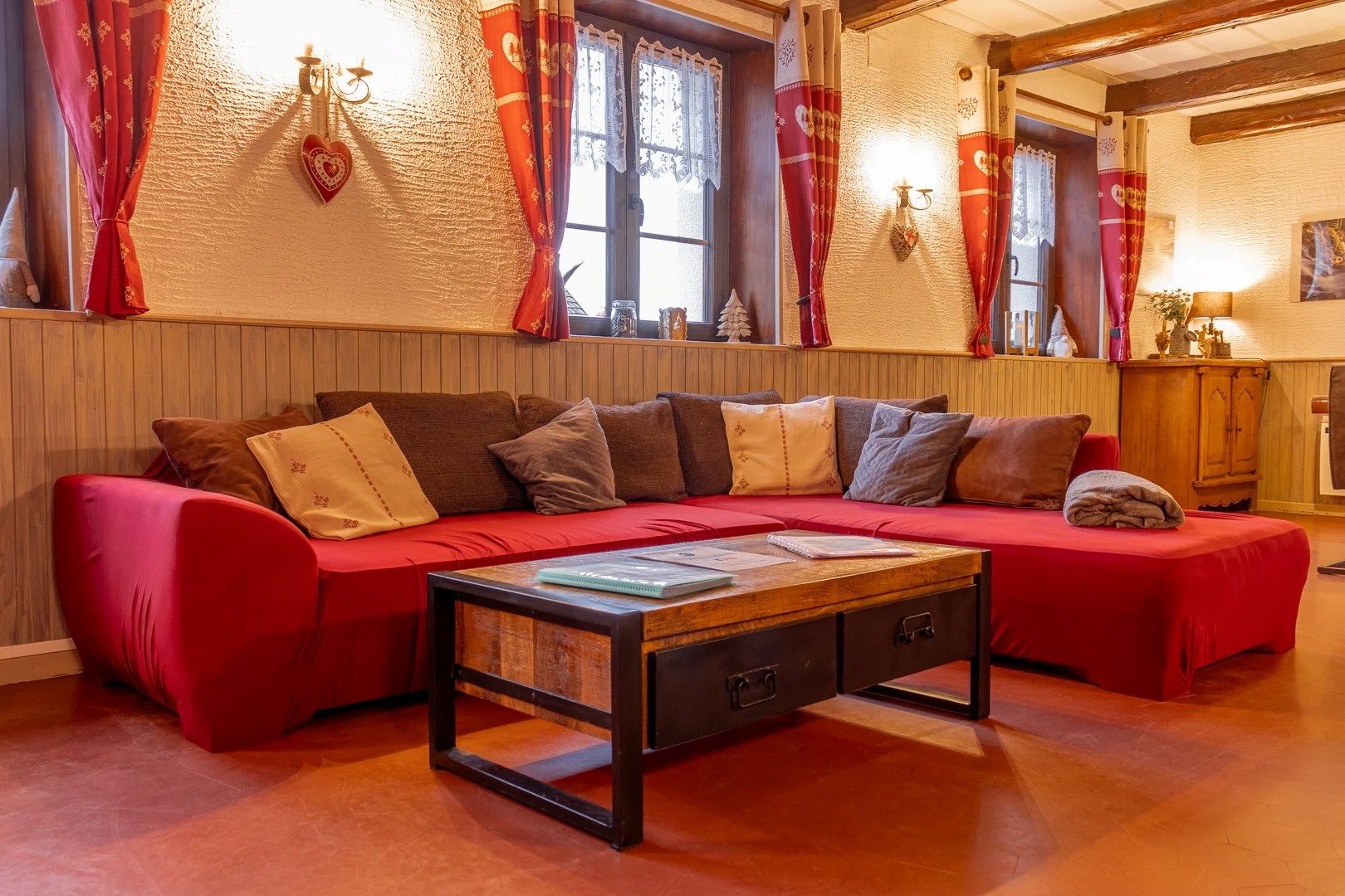 Living room - Gîte La Vosgienne with Spa and Sauna, 10min from Gérardmer
