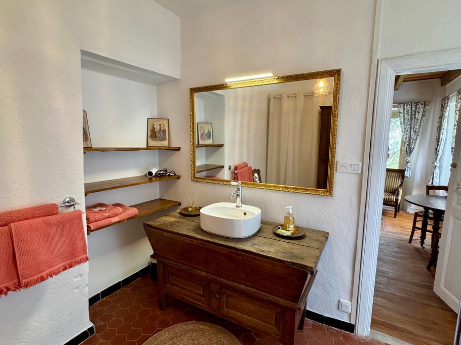 Salle d'eau privative aux chambres