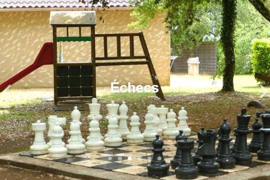 Jeux Village de Gîtes Les Collines d'Eyvigues 24580 Salignac Eyvigues Clévacances