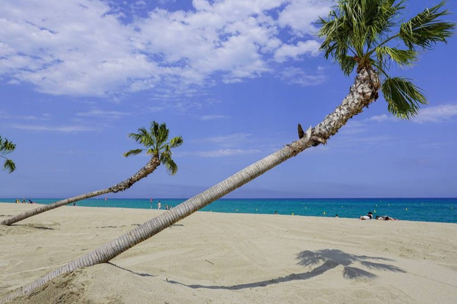 la plage devant la villa