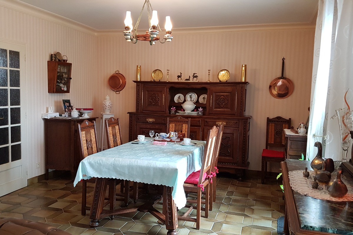 L'espace petit déjeuner dans la salle à manger