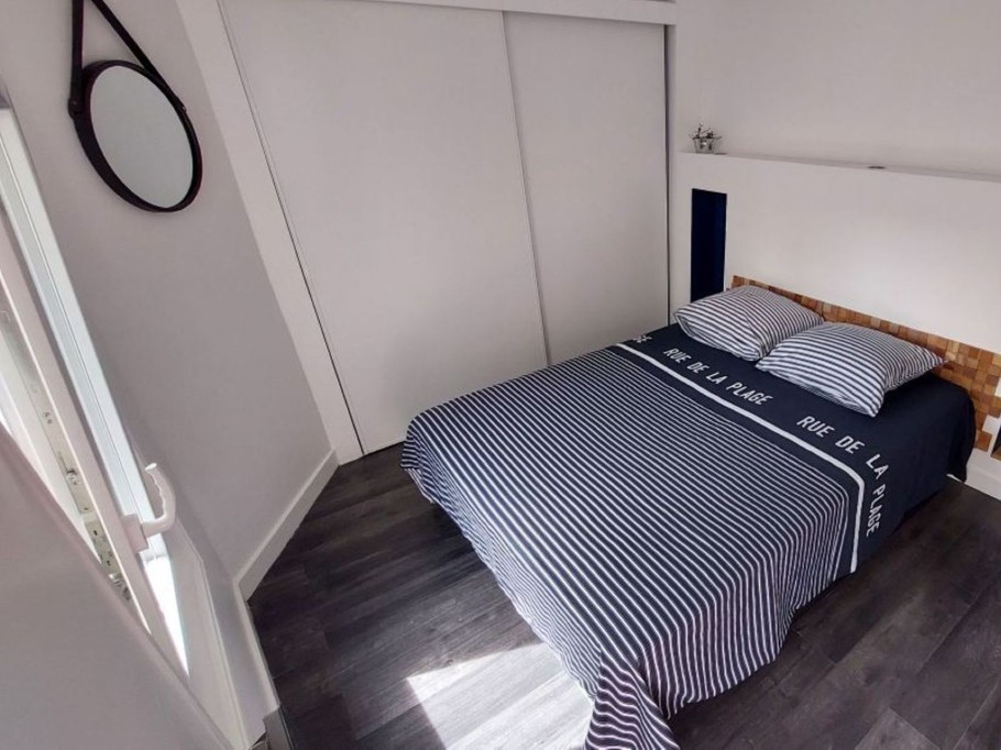 Appartement "Chez Steph" avec terrasse ensoleillée, 2e étage, Coeur de ville La Rochelle pour 4 personnes, Charente maritime