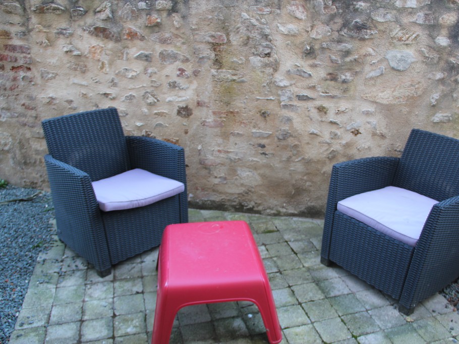 The terrace of the Clos des Barraudes room