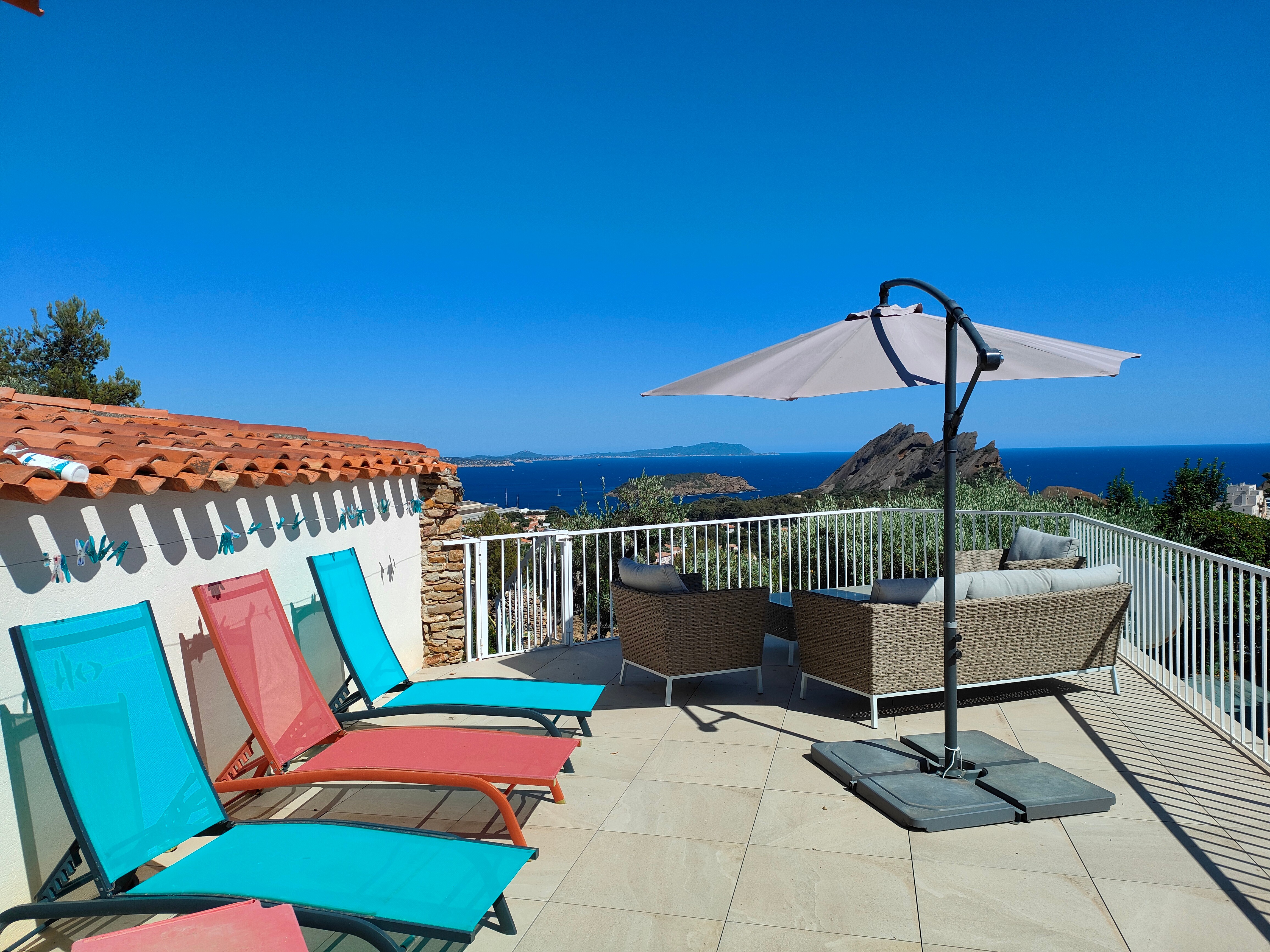 Chaises longues