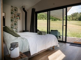 180x200 bed – Lodge Helsinki, Saint-Léonard, Vosges