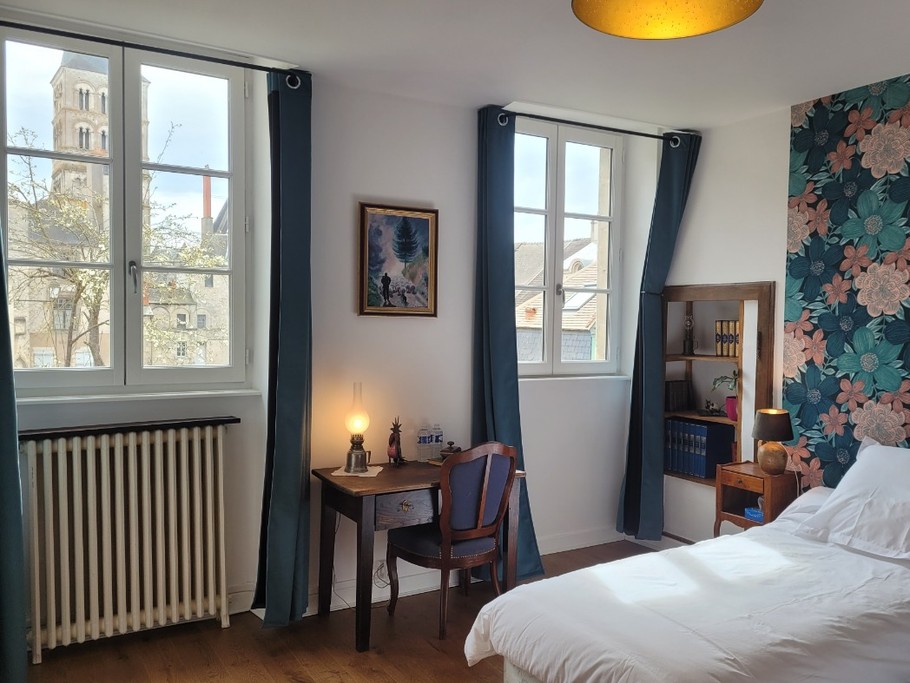 Chambre Cluny avec vue_MARTIN