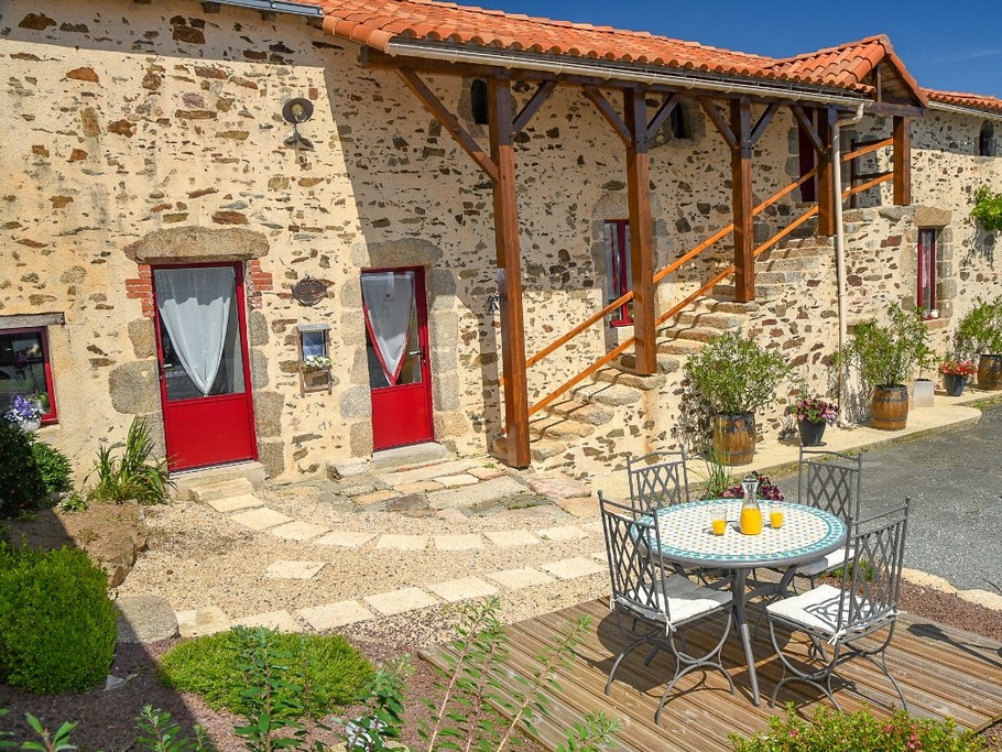 Façade of the Longère