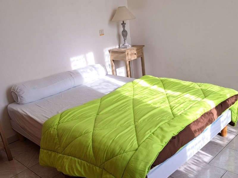 Maison familiale pour 6 personnes, avec jardin clos et garage, proche de la plage à pieds, St Denis d'Oléron, ile d'Oléron, en Charente maritime