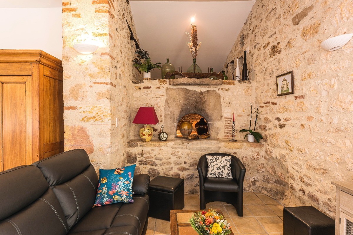 Gîte 4 personnes avec piscine et spa en Lot-et-Garonne