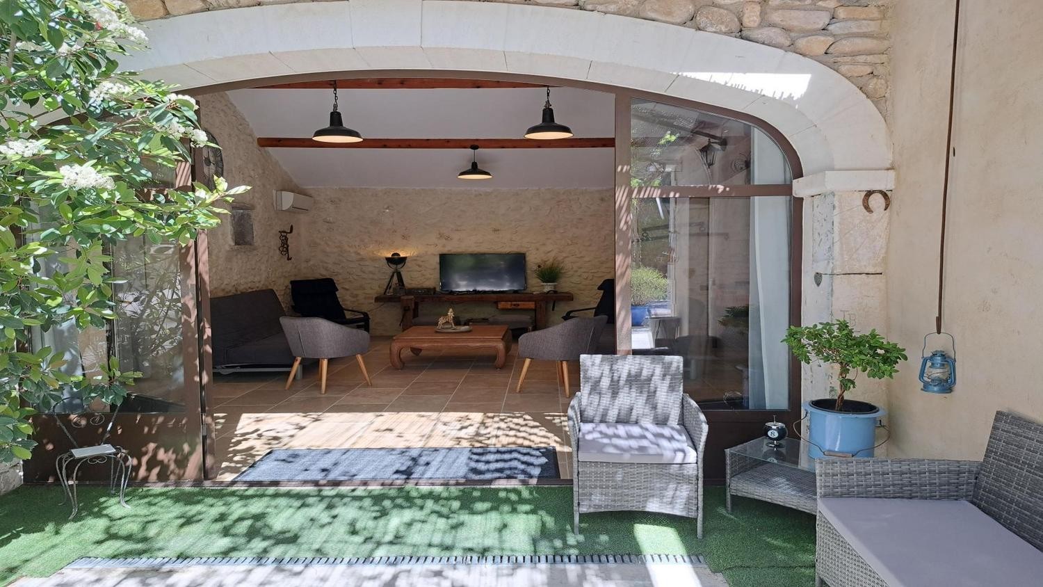 Photo n° 11 of the location