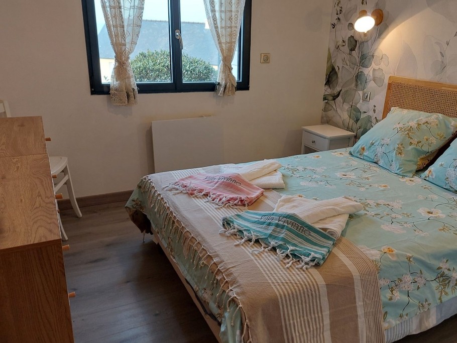 chambre, lit 140, vue mer