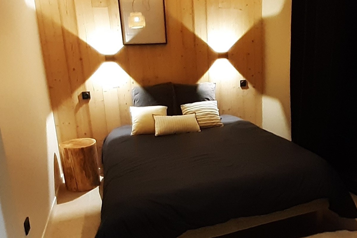 chambre lit160 avec salle de douche