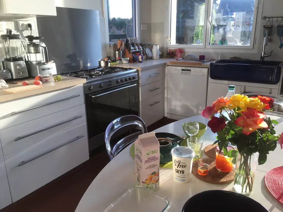 Breakfast in the kitchen