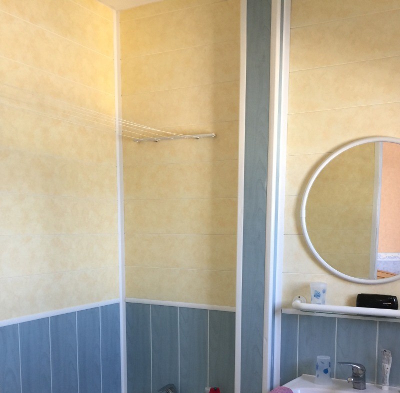 SDB privative de la chambre côté mer (2ème étage) - Villa Gargamelle