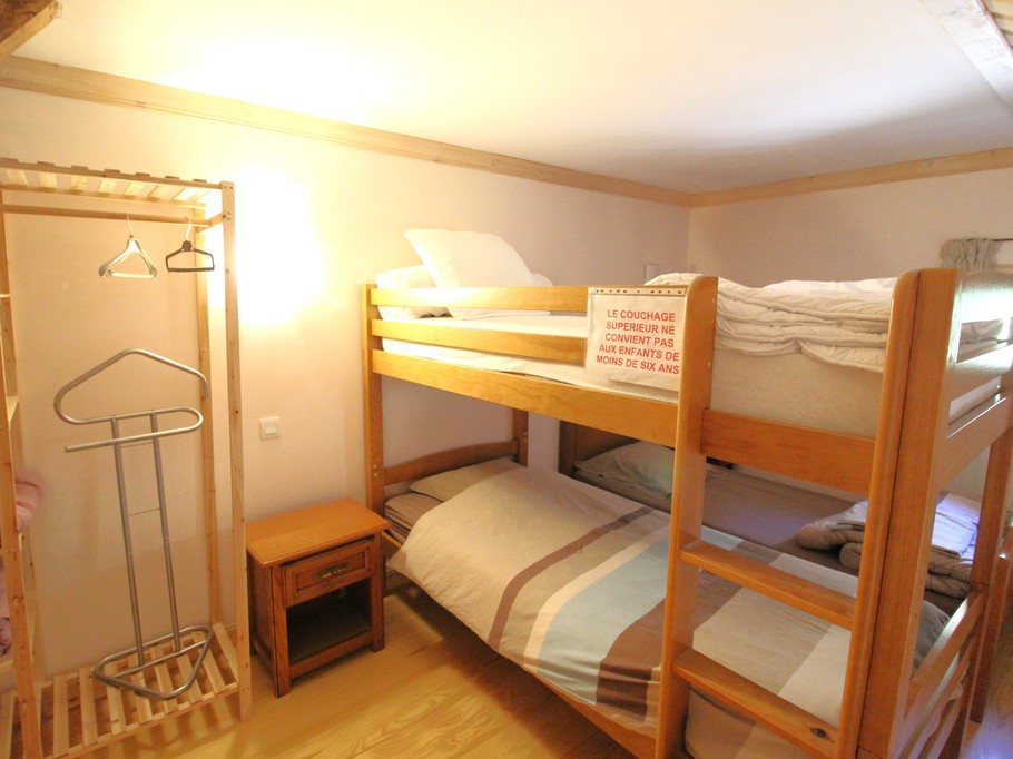 Mezzanine du fenil - Gîte "Le Grenier du Roc" ancienne ferme au cœur des Vosges à Basse-sur-le-Rupt