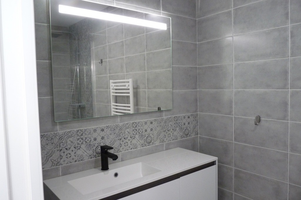 Salle d'eau attenante à la chambre 3