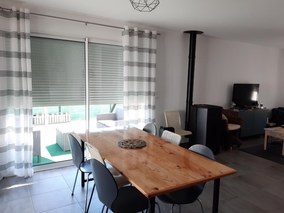 Séjour coin repas