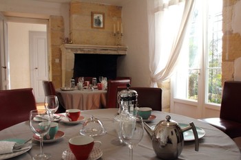Petit déjeuner en intérieur