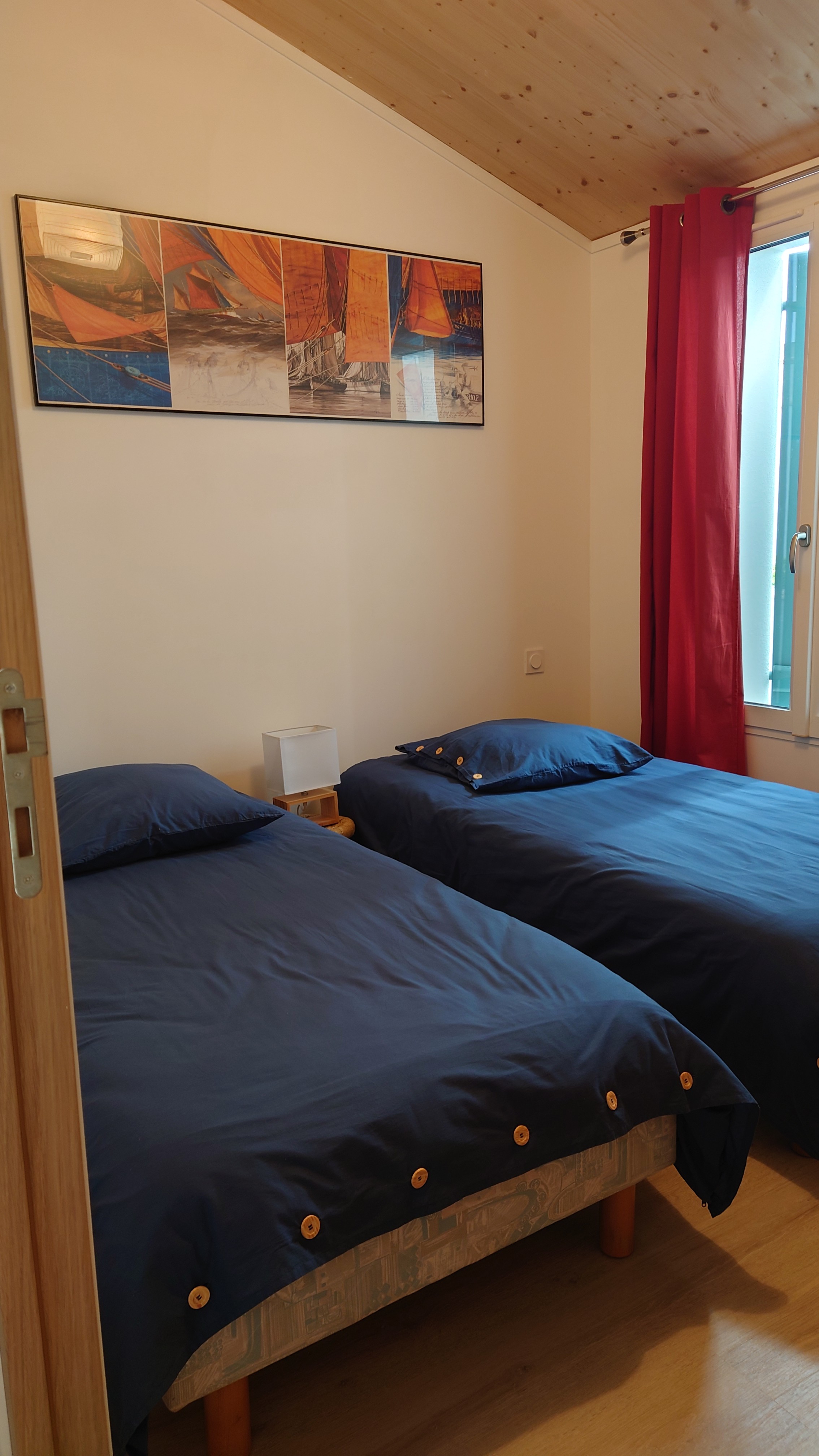 Chambre 3   2 lits simples en 80