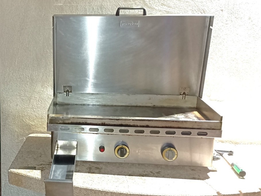 Plancha disponible _ Villa nature au Soleil