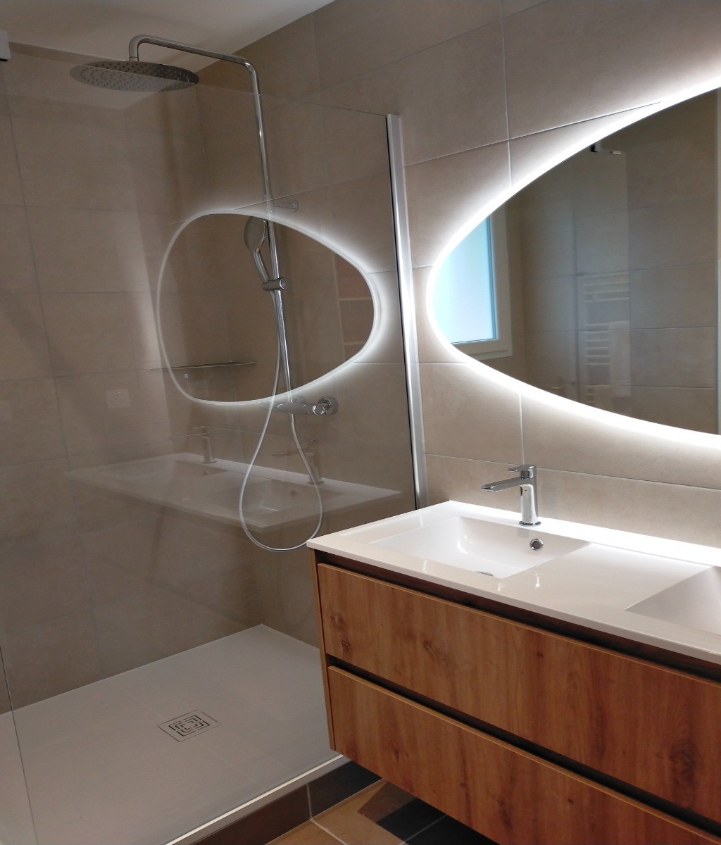 Deuxième salle de bain