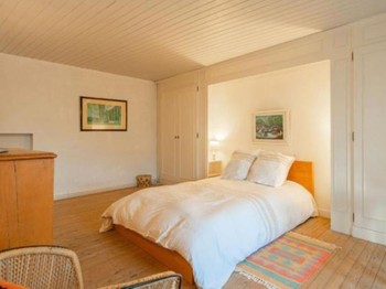 Chambre Daniel Gareshé pour 2 personnes au 1er étage de la Maison Gareshé en Charente maritime