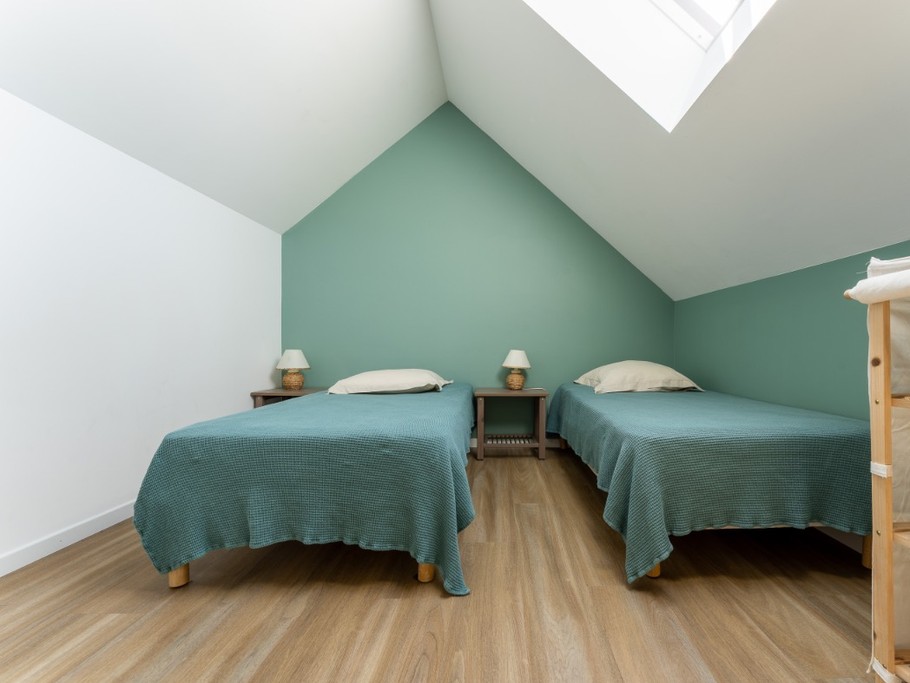Chambre mezzanine
2 lits en 190 X 200