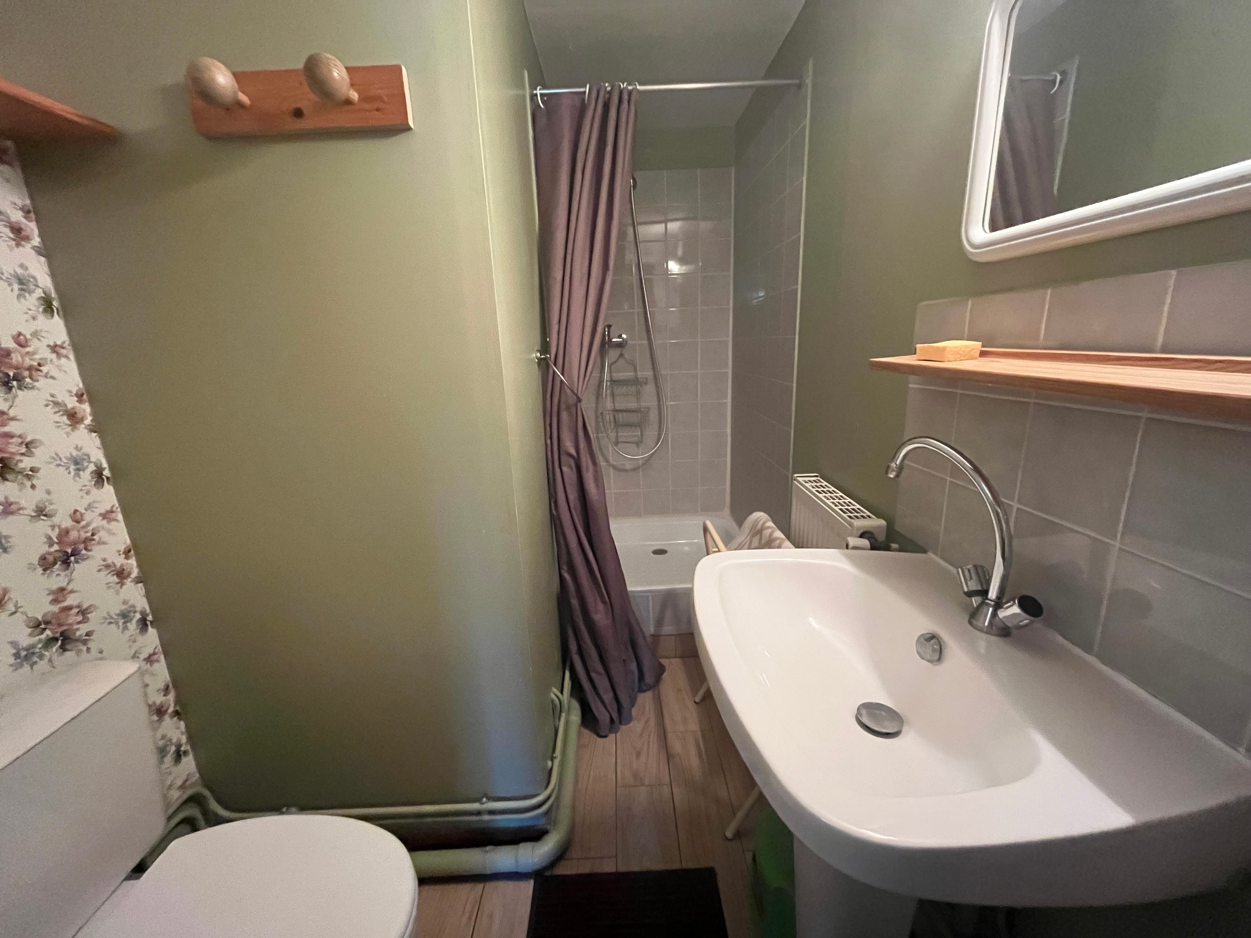 Aure sur mer location de vacances Omaha beach salle d'eau 3