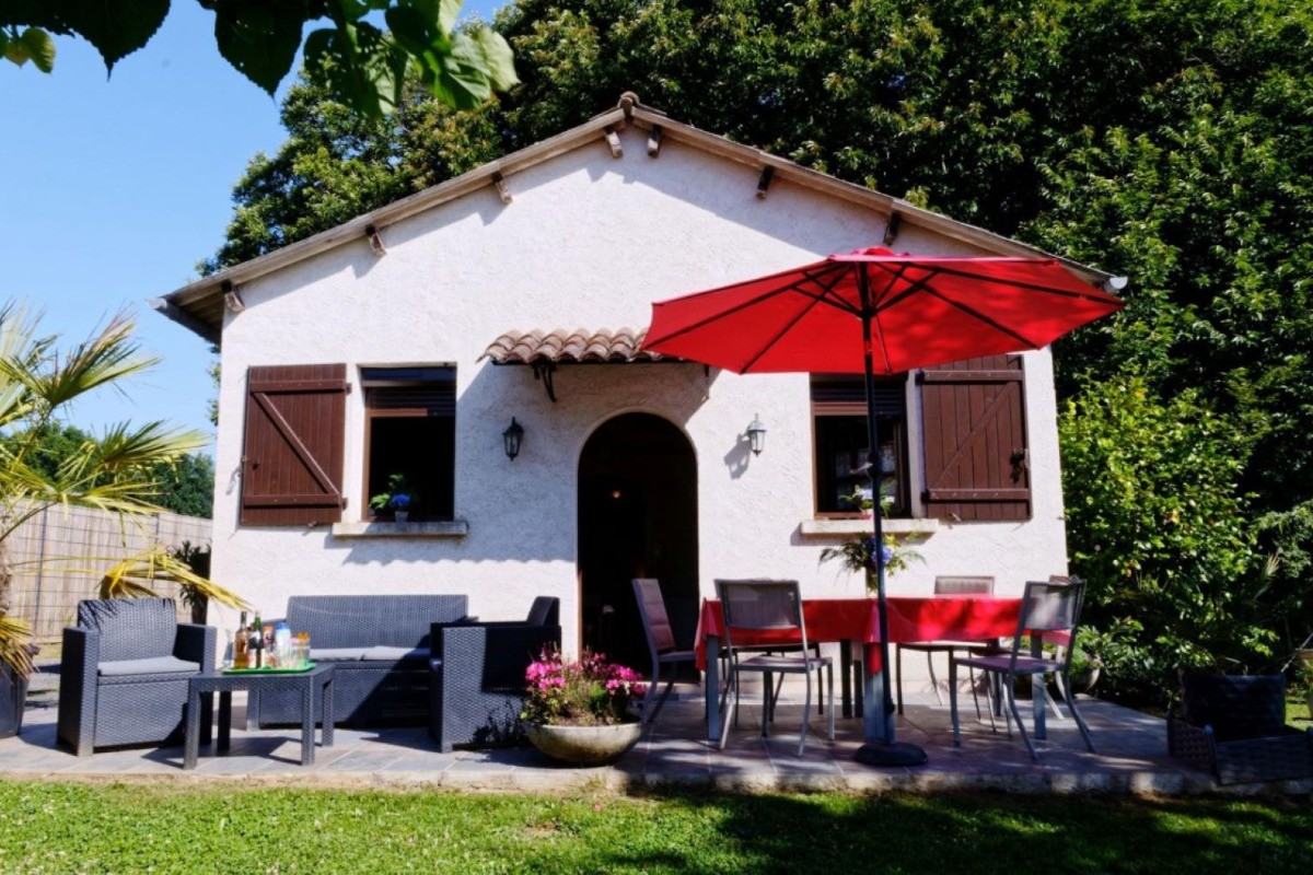 Vue Exterieur GITE LE GAULIAT 19 CORREZE CLEVACANCES