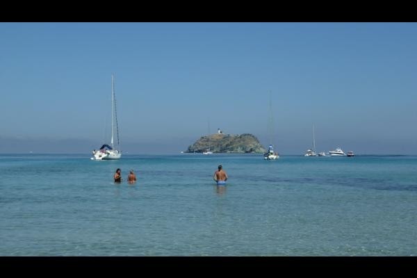 La plage de Barcaggio