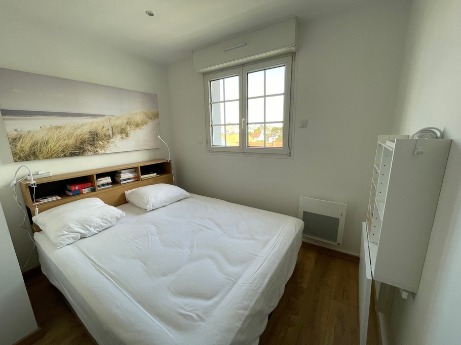 GRAND LIT 2M x 1,60M