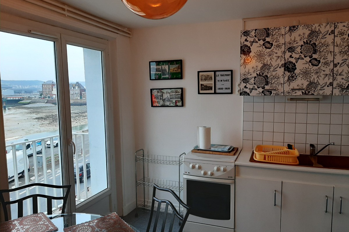 coin cuisine avec balcon